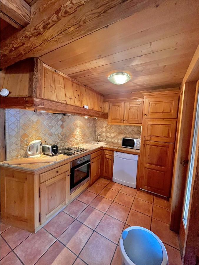 Residences Delavay Les Pistes 莱热 外观 照片
